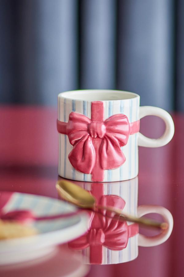 kopp med rosett Bloomingville julporslin juldukning julservis